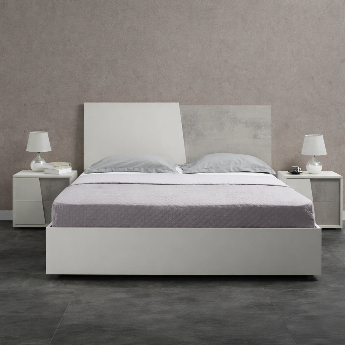 Camera da letto completa con armadio, letto matrimoniale, comò, comodini e specchiera - Miami