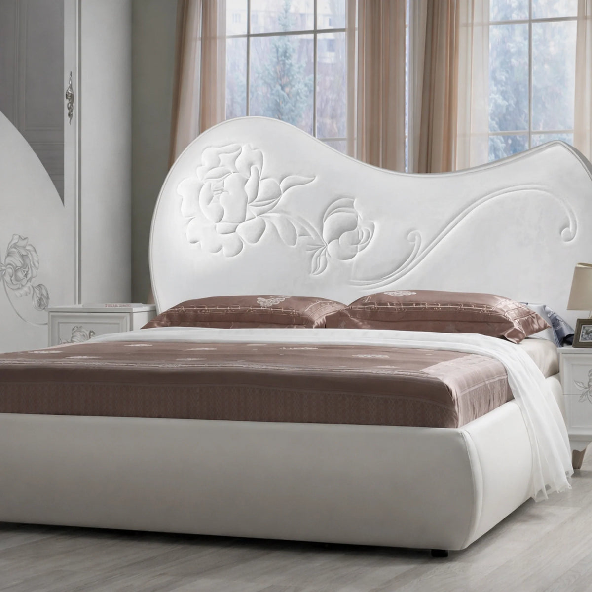 Camera da letto completa con armadio, letto matrimoniale, comò, comodini e specchiera - Rebecca
